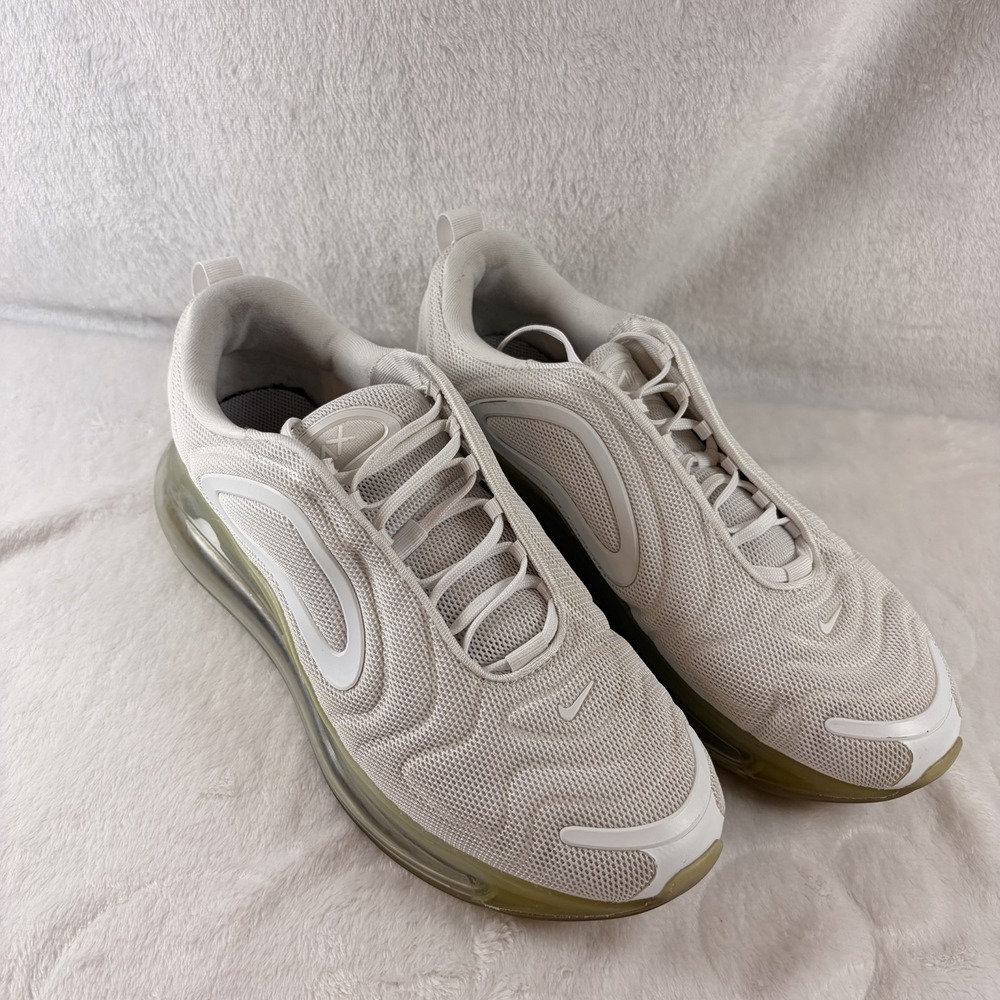 Nike Air Max 720 White Pure Platinum AO2924-100 Men's‎ Size 10.5 Lightly Worn